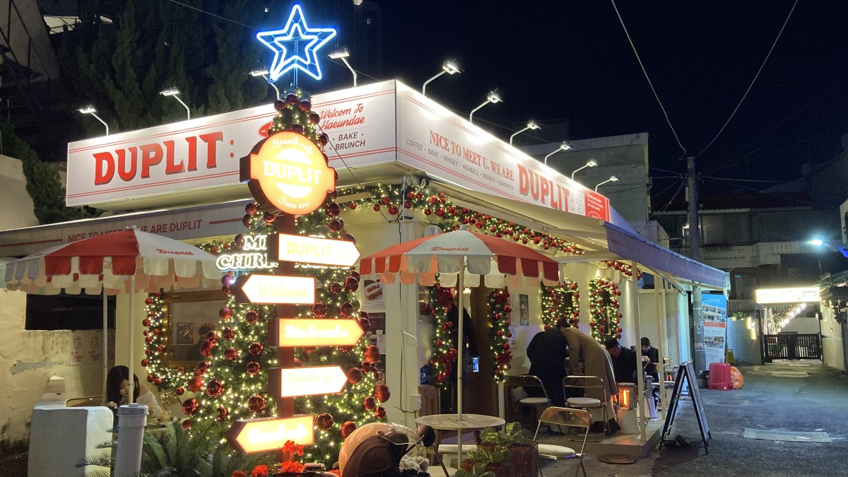 スケールおっきめにキラキラの店頭