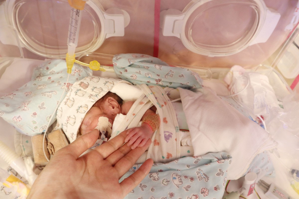 筆者の息子も早産で604gで生まれました