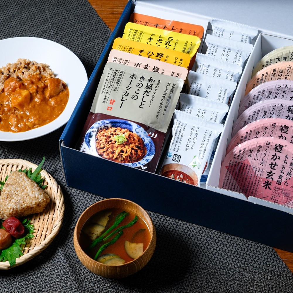 「自然食」とも言われてきたマクロビオティック（玄米菜食を基調とし、厳格でなければ時に魚のゆるヴェジ食生活）の葉山・日陰茶屋グループのカフェ・レストラン（当時の東京・日比谷店）大学生活をすべて使ってアルバイトしていた私は今も考え方の根っこは変わっていません。他のブランドですがこんな栄養ケアギフトも定番（画像クリック）