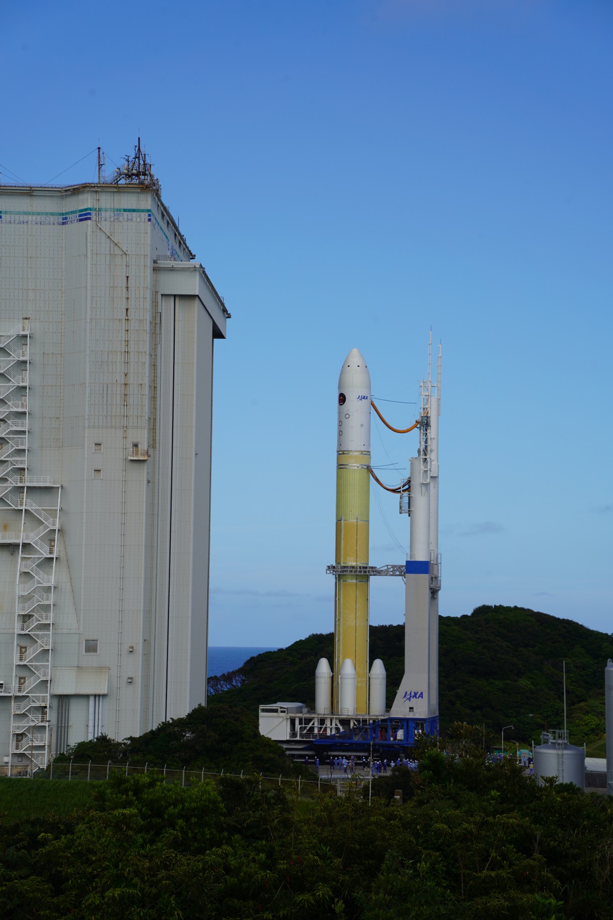 ©clearusui, 4本の「SRB-3」、ロングフェアリングを持つ24L形態