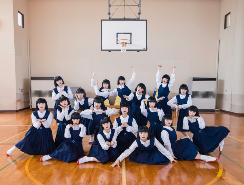 パフォーマンス集団のアバンギャルディ