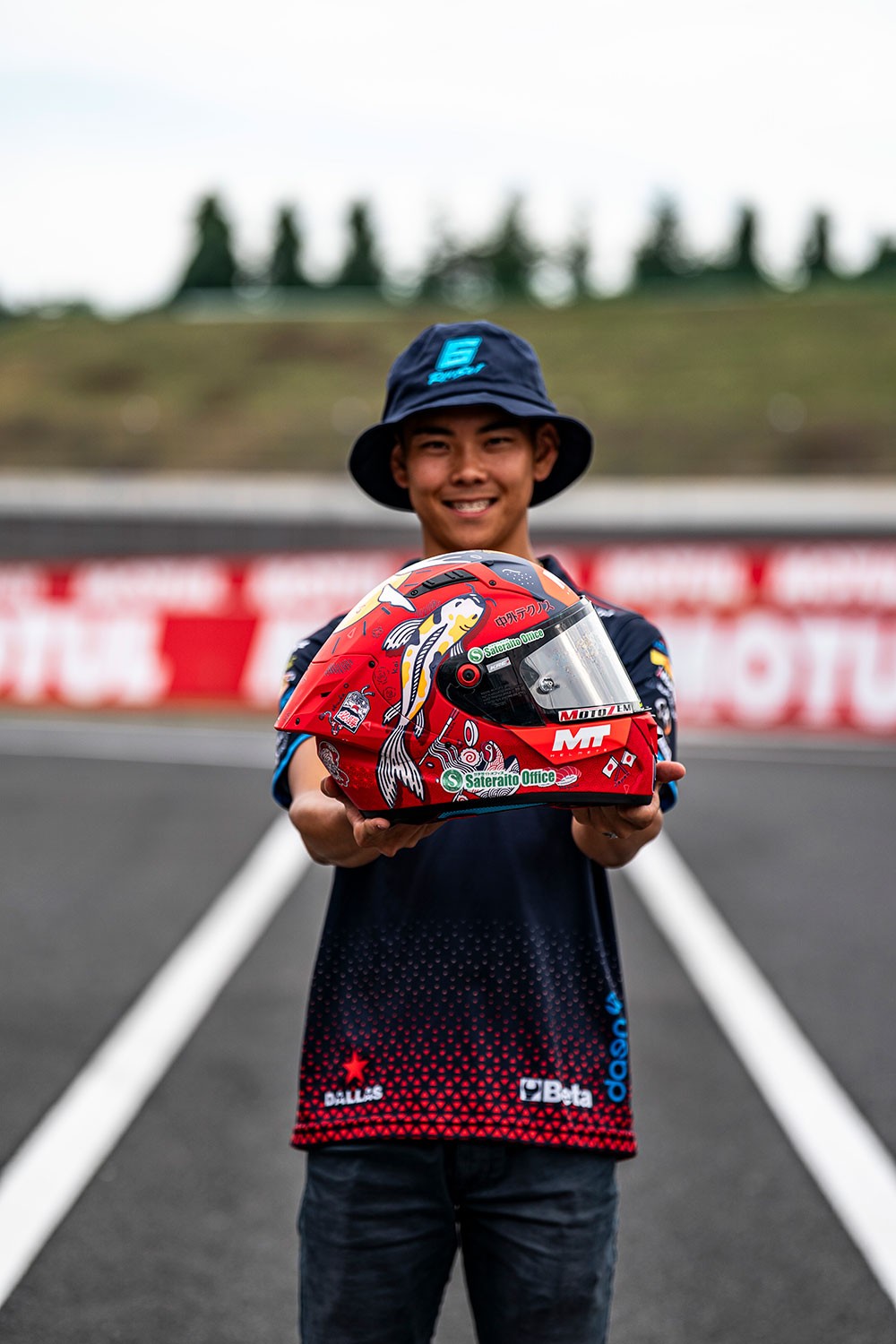 &copy;MSi Racing Team