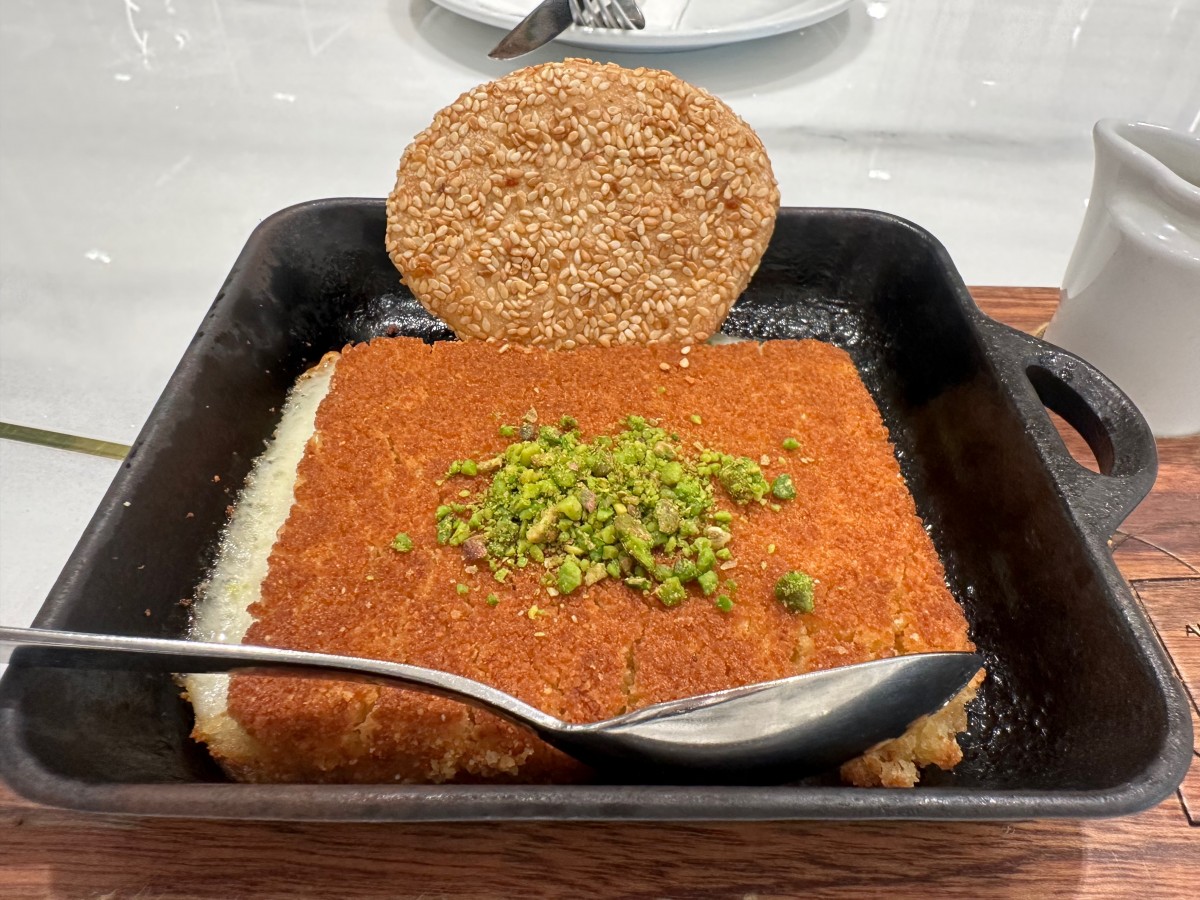 Cheese Kunafah（Kunafa with cheese and syrup）
