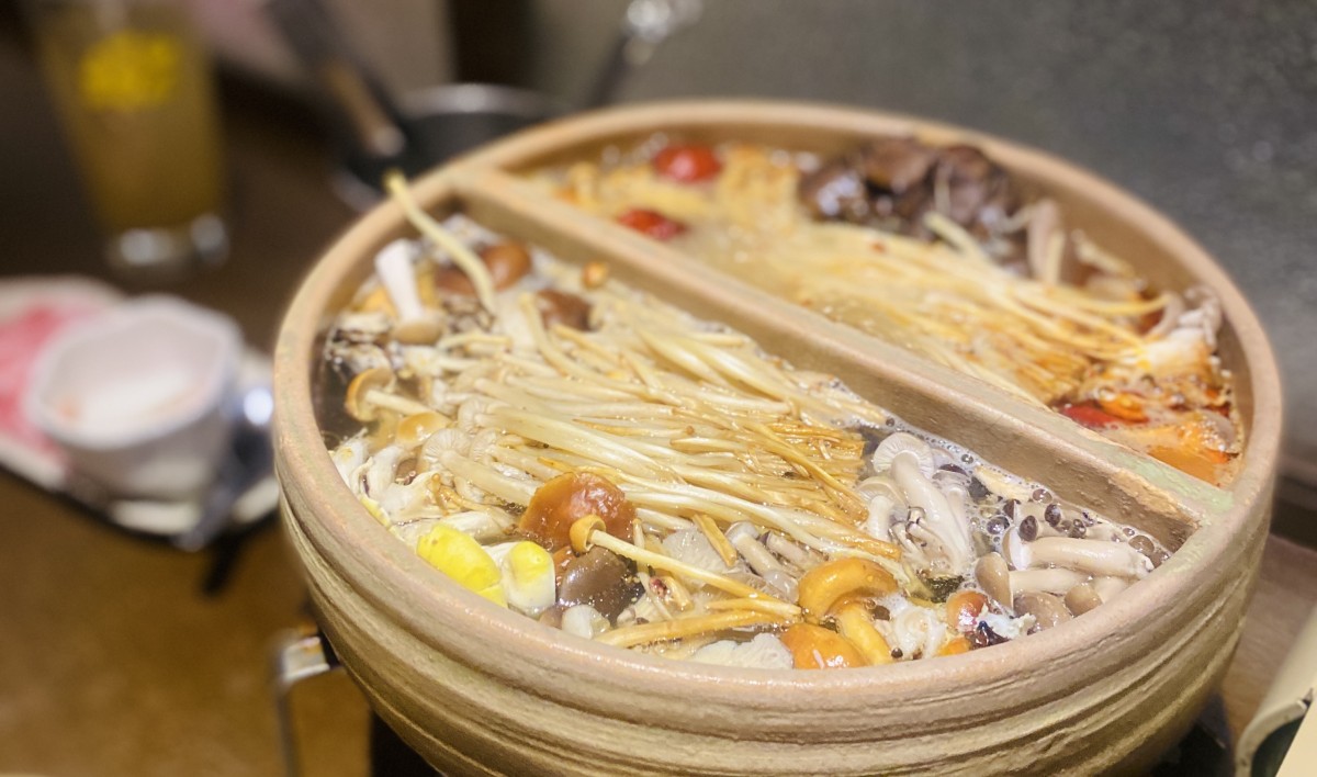 今週は友達と遅い新年会できのこ鍋を食べました🍄&zwj;🟫