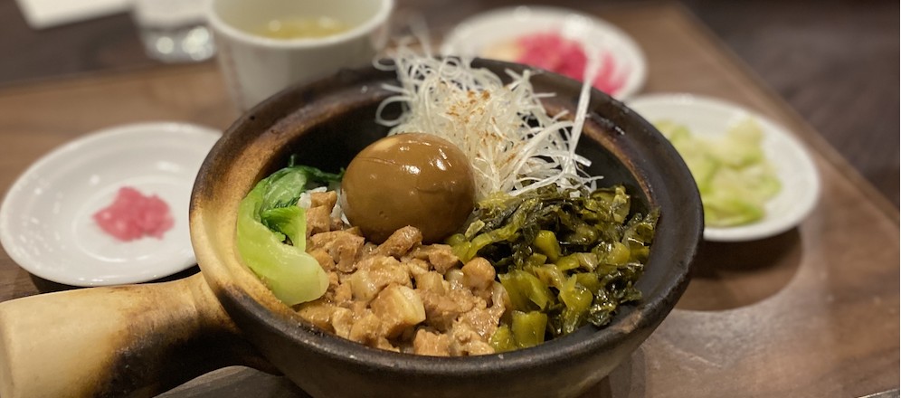 今週の美味しいものは、気になっていた「<a href="https://casica.tokyo/pages/cacica_hanten" target="_blank">可視化飯店</a>」さんのローザオファン