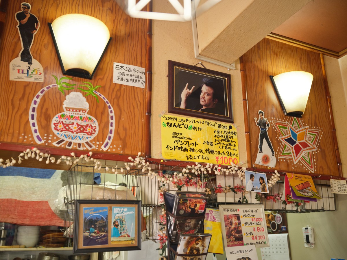 ラジニカーントやヴィジャイをはじめ、店内にも“推し”の片鱗が散りばめられている