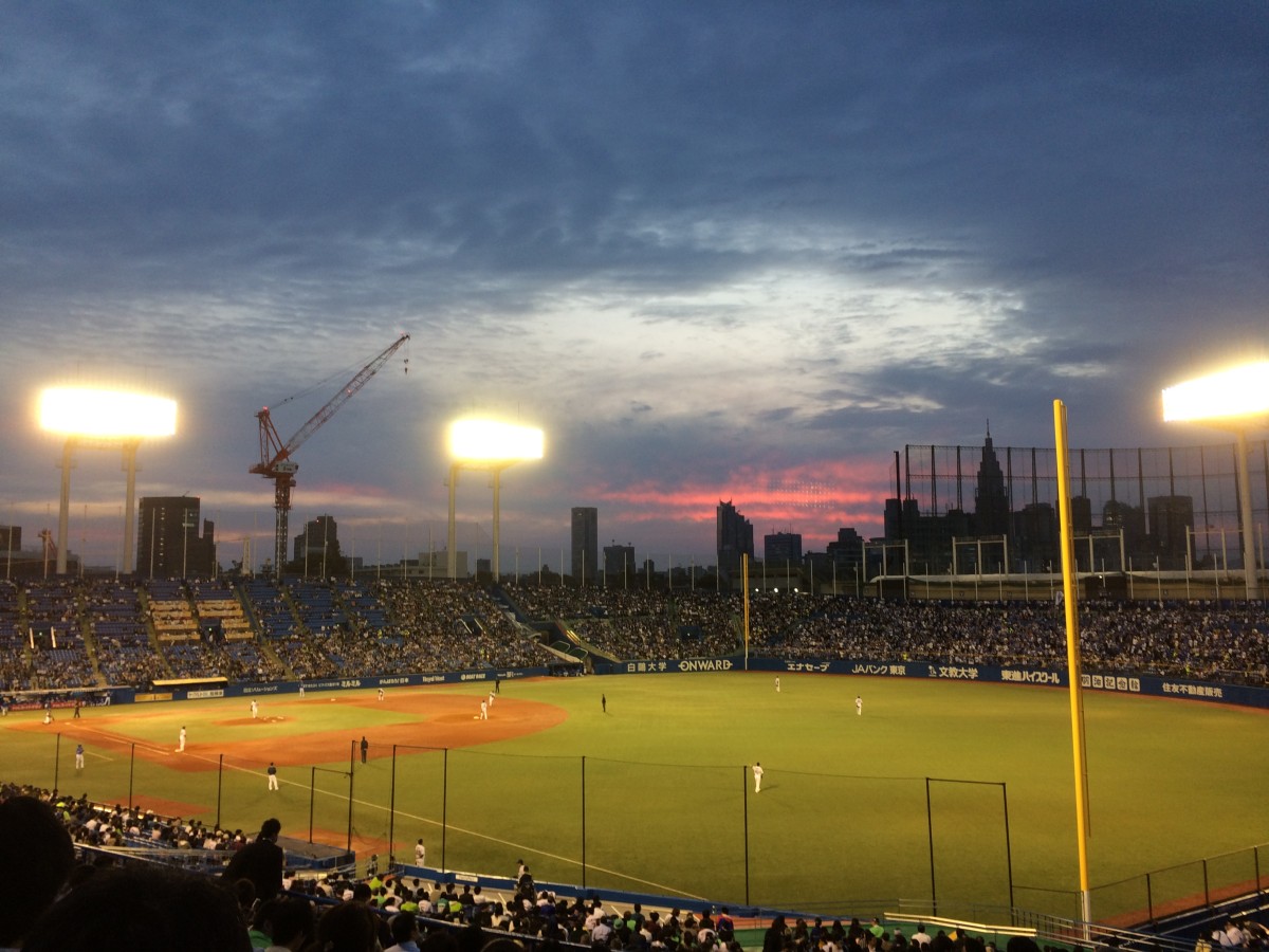 古い写真から・まだ日本青年館ホテルを建設中・新国立競技場も建設前（撮影年不詳）