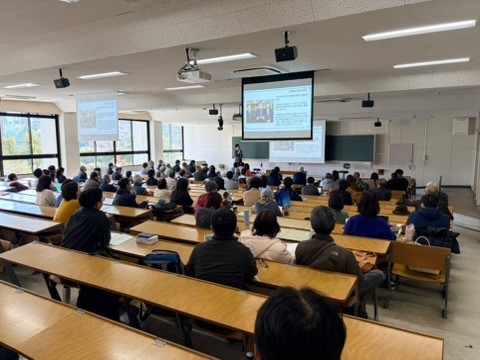 2月28日に西南学院大学で行われた公開学習会の様子です。
