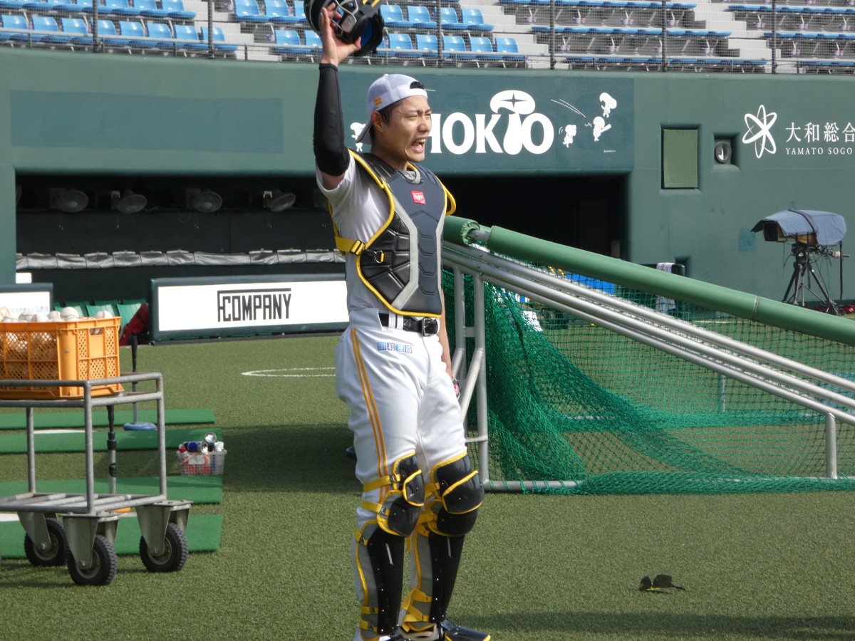 28日の試合前練習で撮影