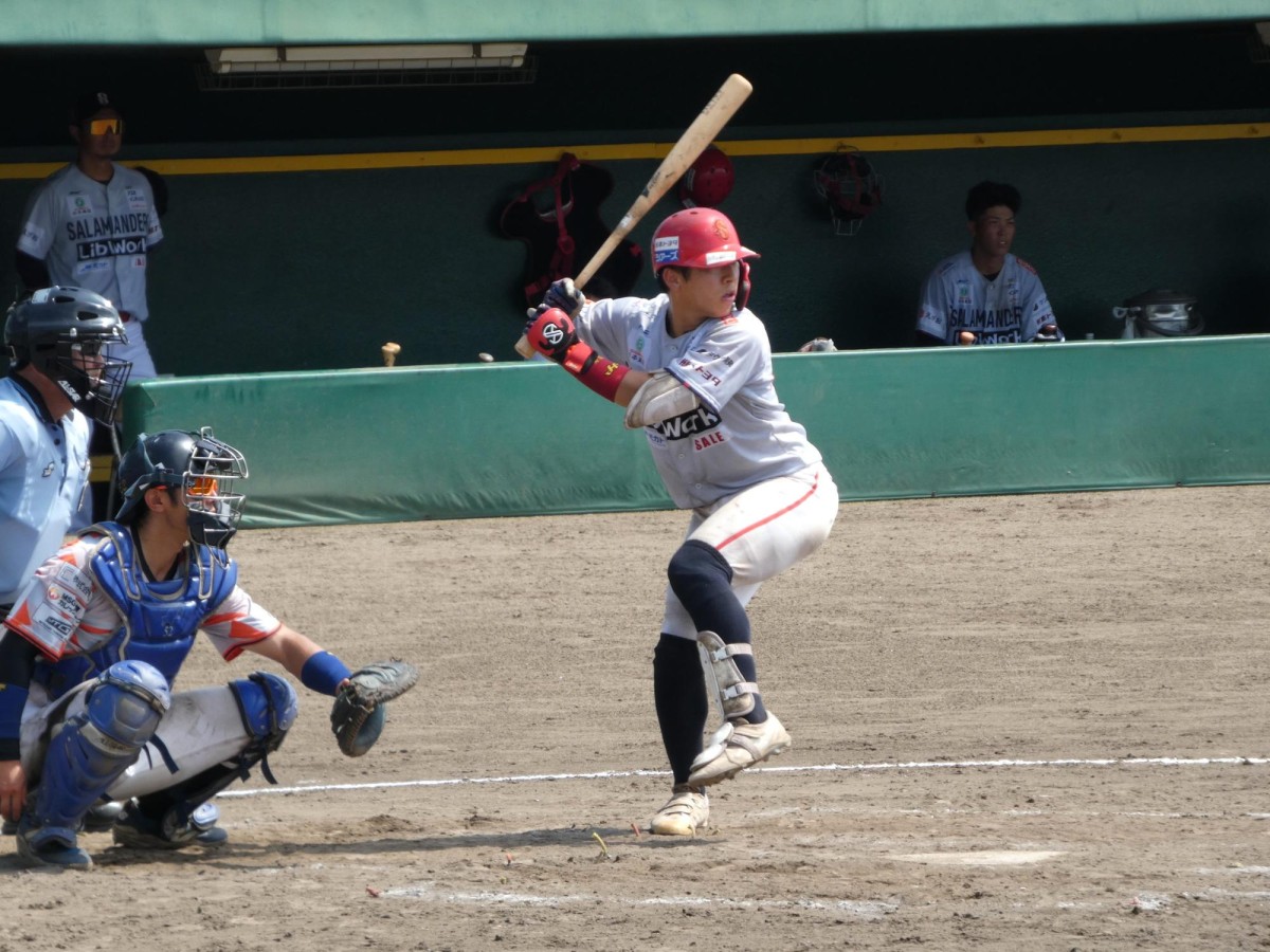 火の国サラマンダーズの中庭永勝捕手