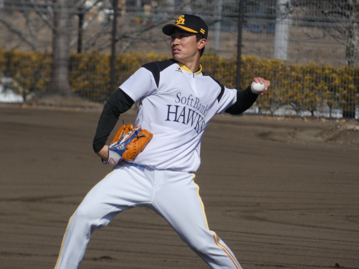 和田毅投手、21年目のキャンプイン!