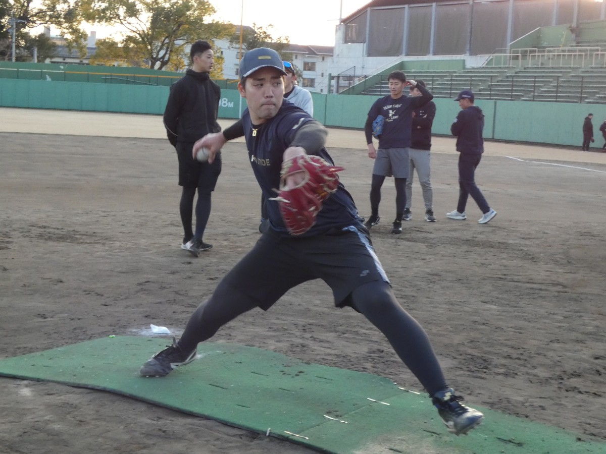 懐ができている。最初は見られなかった