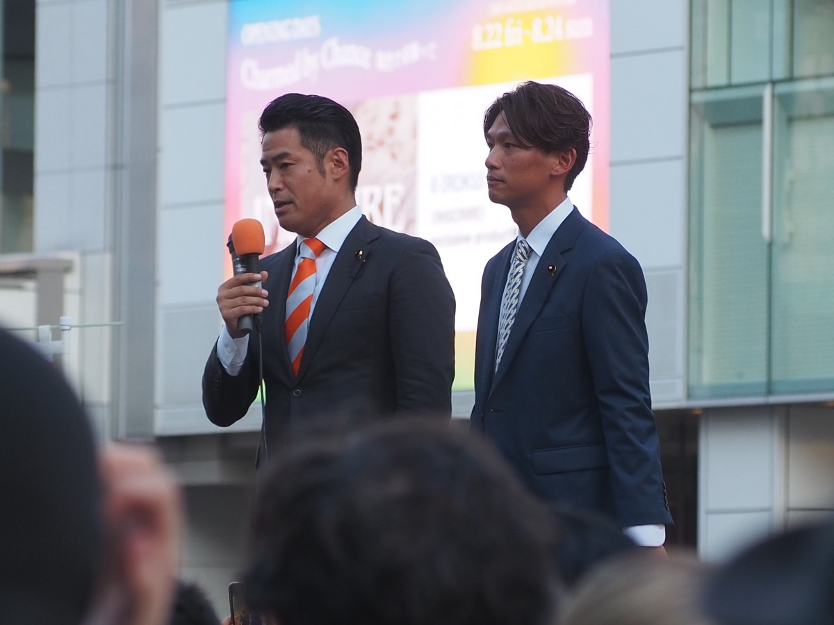 (東京都議のもがみ氏、望月氏)