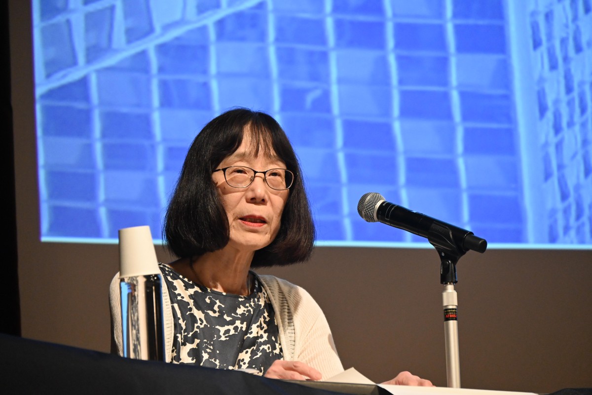 講演会で話す国際刑事裁判所（ICC）の赤根智子所長=2026年7月27日、大阪市北区、仙道洸撮影