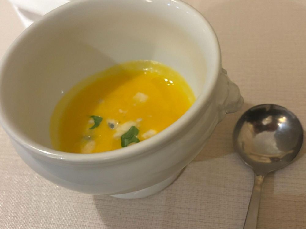 ゴルゴンゾーラと笑み百姓の瓢箪かぼちゃのスープ