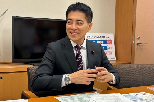 衆議院第二議員会館にて