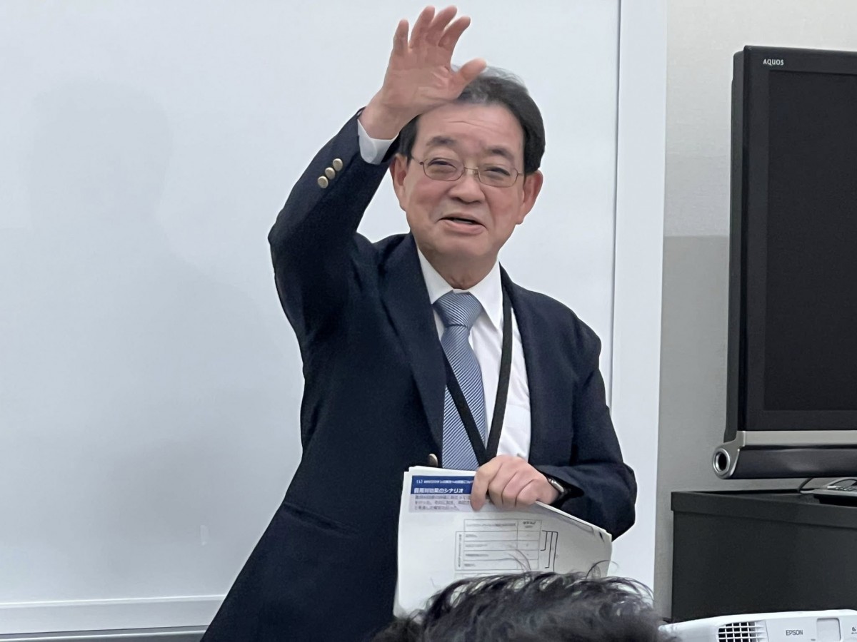 神戸大学の耳鼻咽喉科頭頸部外科学分野教授の丹生健一氏