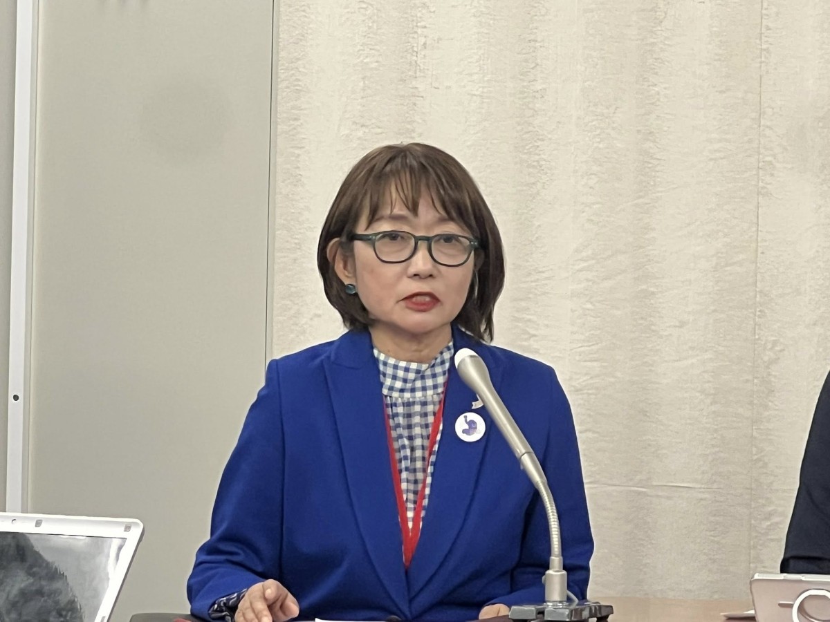 がん治療中の立場から不安を述べる轟浩美さん