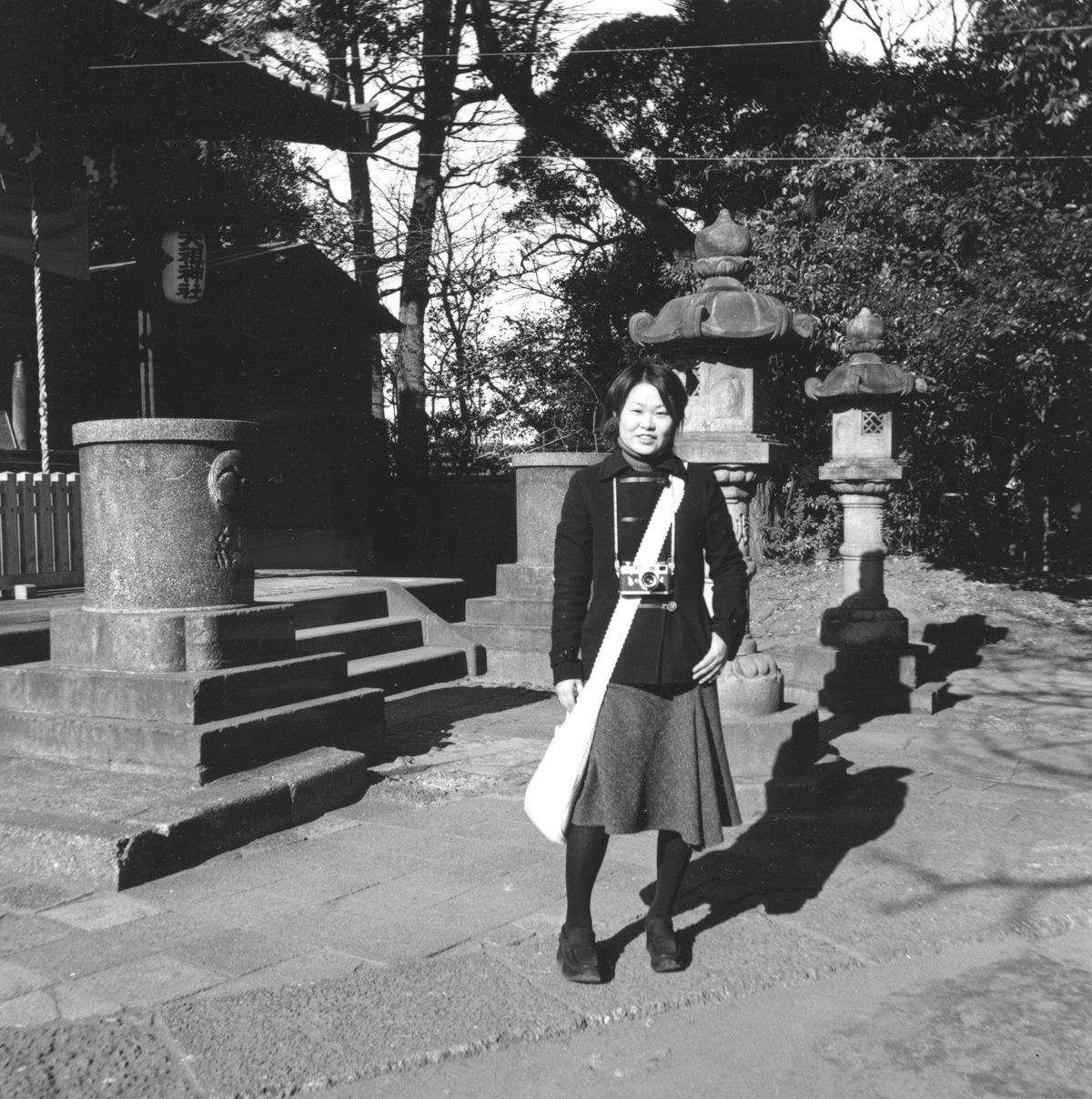 出会いの日、徹さんが撮影した紀子さん。ライカのM3を首からぶら下げていた。