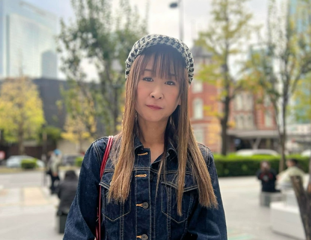 「フリーランスこそ惜しみなく与えることが大事」と話す雨宮処凛さん（撮影・岩永直子）