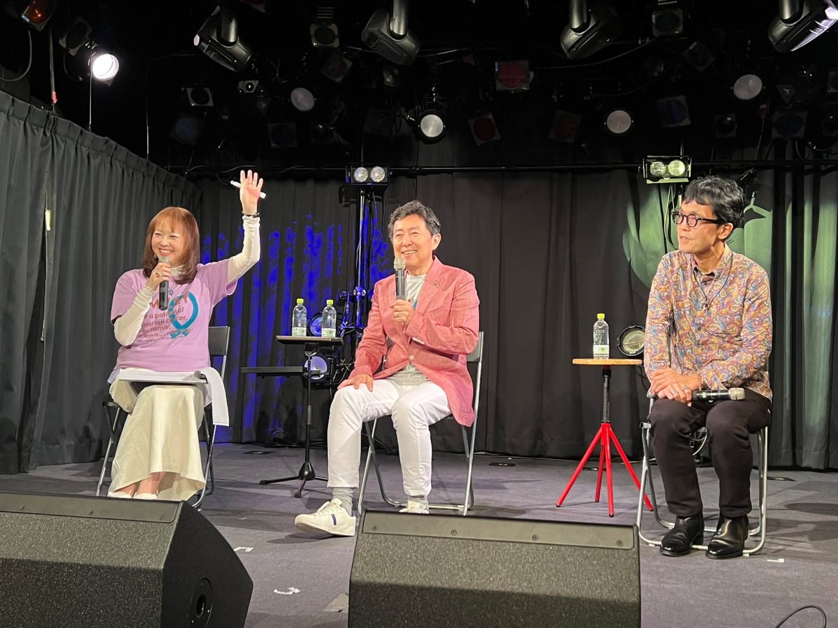 左からさくらさん、笠井アナ、勝俣さん