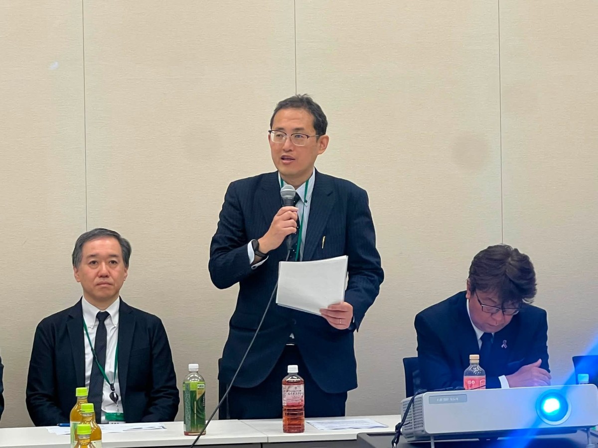 制限の早期撤廃を訴える全がん連理事長の天野慎介さん