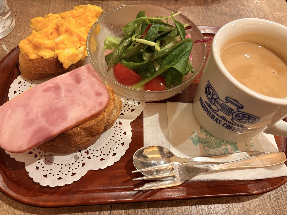 『神戸にしむら珈琲店』サラダ モーニング