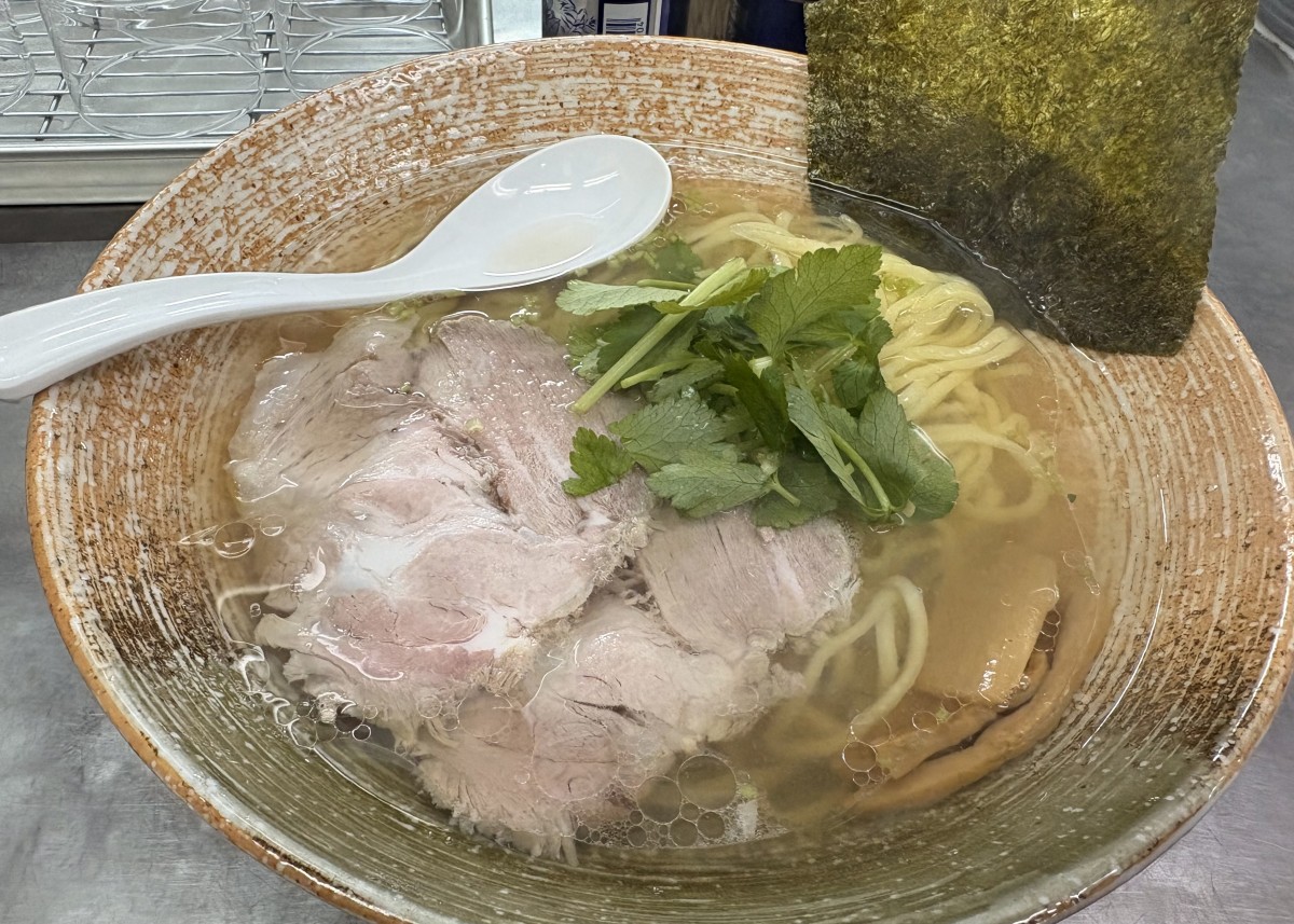 限定はまぐりラーメン（3月10日） | 燃え殻 底なしの出会い