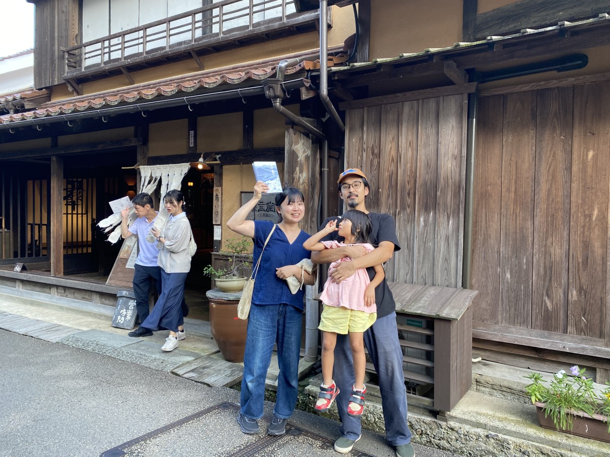 石見銀山で今回のイベントを企画してくれたまなちゃんと群言堂にパフェを食べに行って締めくくり。全方向にたくさんの人を繋いで良い場をつくっているまなちゃんは、石見銀山の超重要人物！
