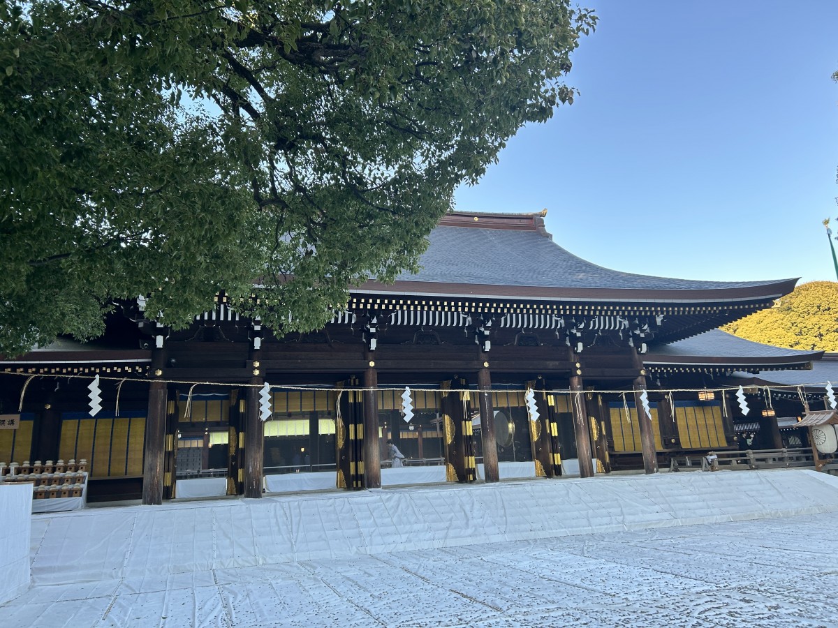 <a href="https://maps.app.goo.gl/6KqtYDye9ZKGsRp87" target="_blank">Meiji Shrine,</a> Shibuya, Tokyo, Japan
