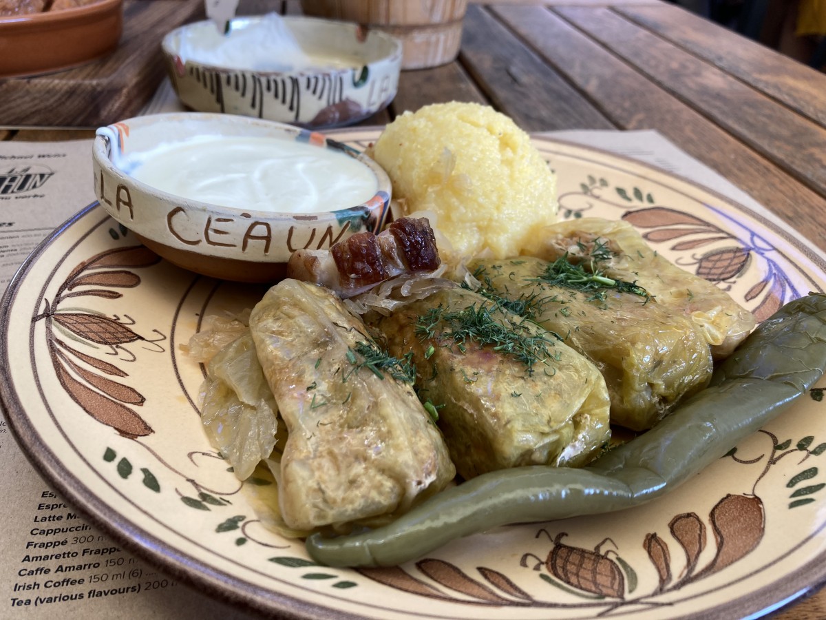 サルマーレ（ルーマニアの美しい地方都市、ブラショフのレストラン）