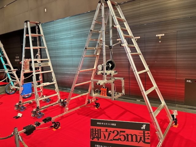 「魔改造の夜 THE MUSEUM」で陳列されたモンスター