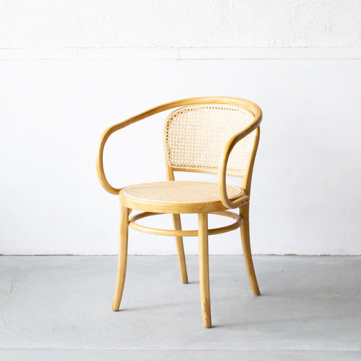 THONET No.33Arm Chair Naturalラタンチェア TON No.33 Arm Chair Natural Le Corbusier Corbusier Chair