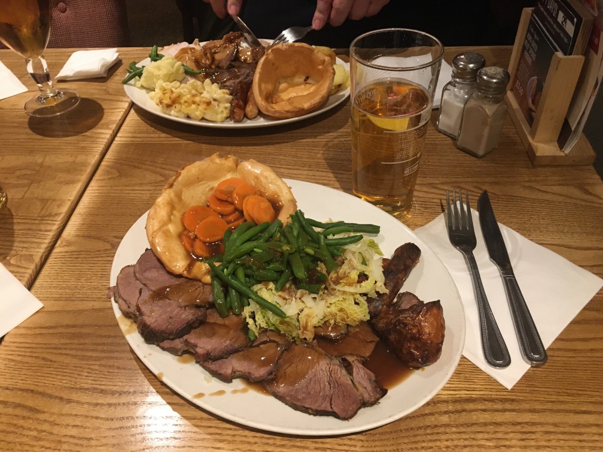 イギリスの代表的な外食「サンデーロースト」