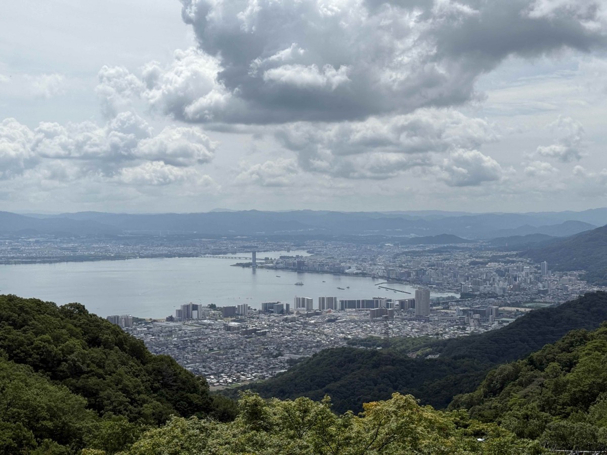 琵琶湖花火前に撮った一枚。この後大雨に、、、