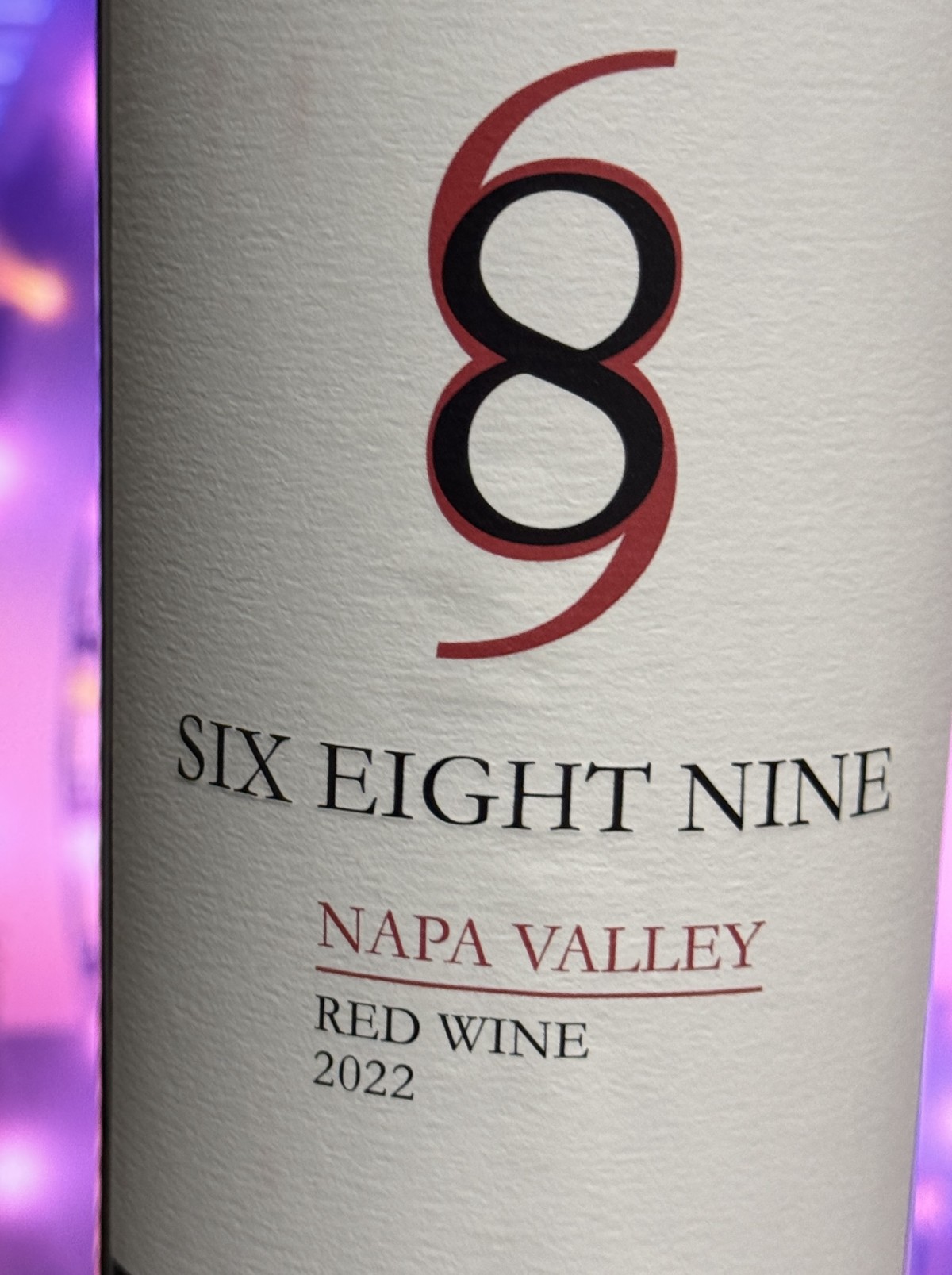 2025年最後の写真はワインボトルでした。好きなワインの一つ。ナパの689。