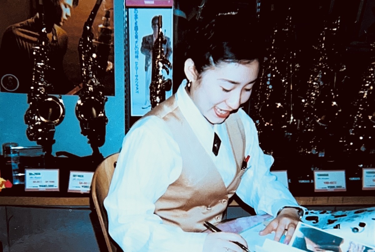 最初の職場。ヤマハ札幌店で管楽器販売を担当していた（写真／梅津有希子）