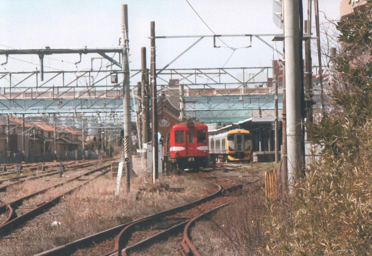 銚子駅(右JR特急)