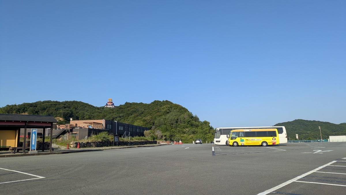 2025年6月訪問時の写真。閉園間際で入場は叶わなかった。