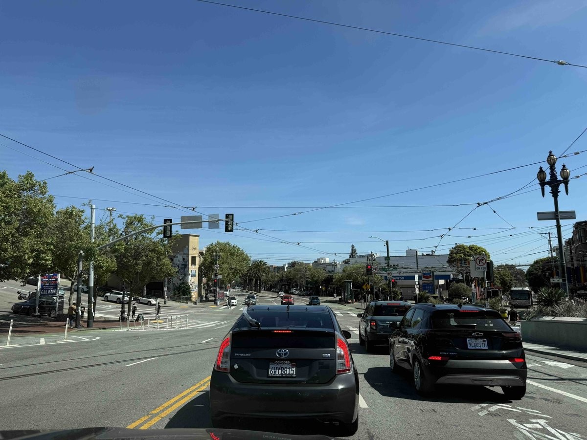 平和なサンフランシスコのカストロ地区