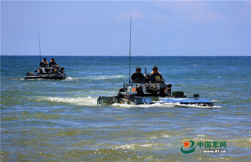 　　　　　　　　　　　　　　　　　　　　　　　　人民解放軍写真資料